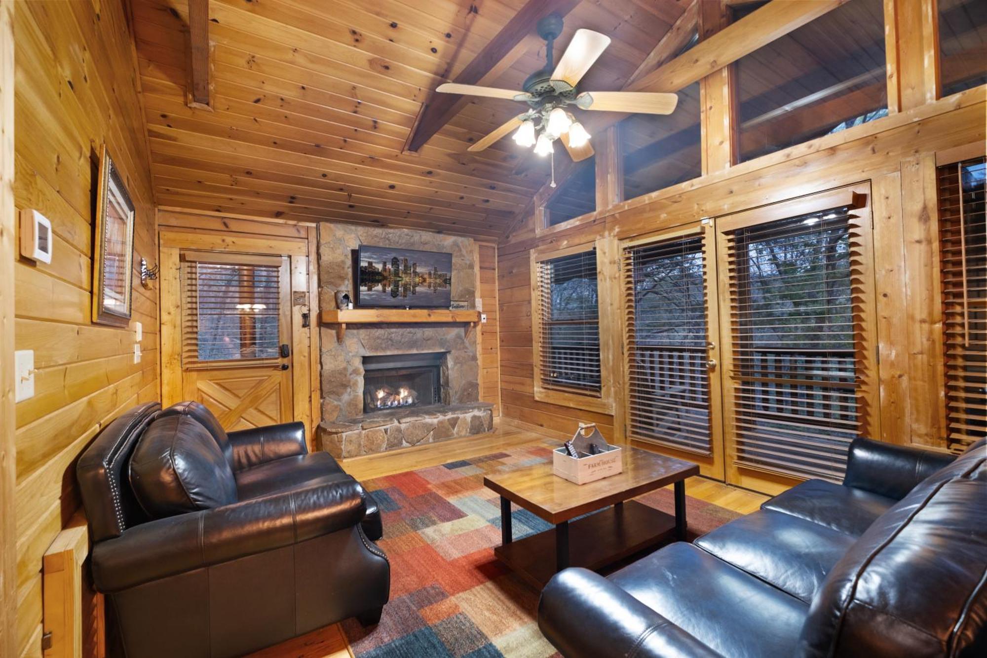Private Smoky Mountain Luxury Log Home With 2 Fireplaces, Hot Tub & Community Pool Sevierville Luaran gambar